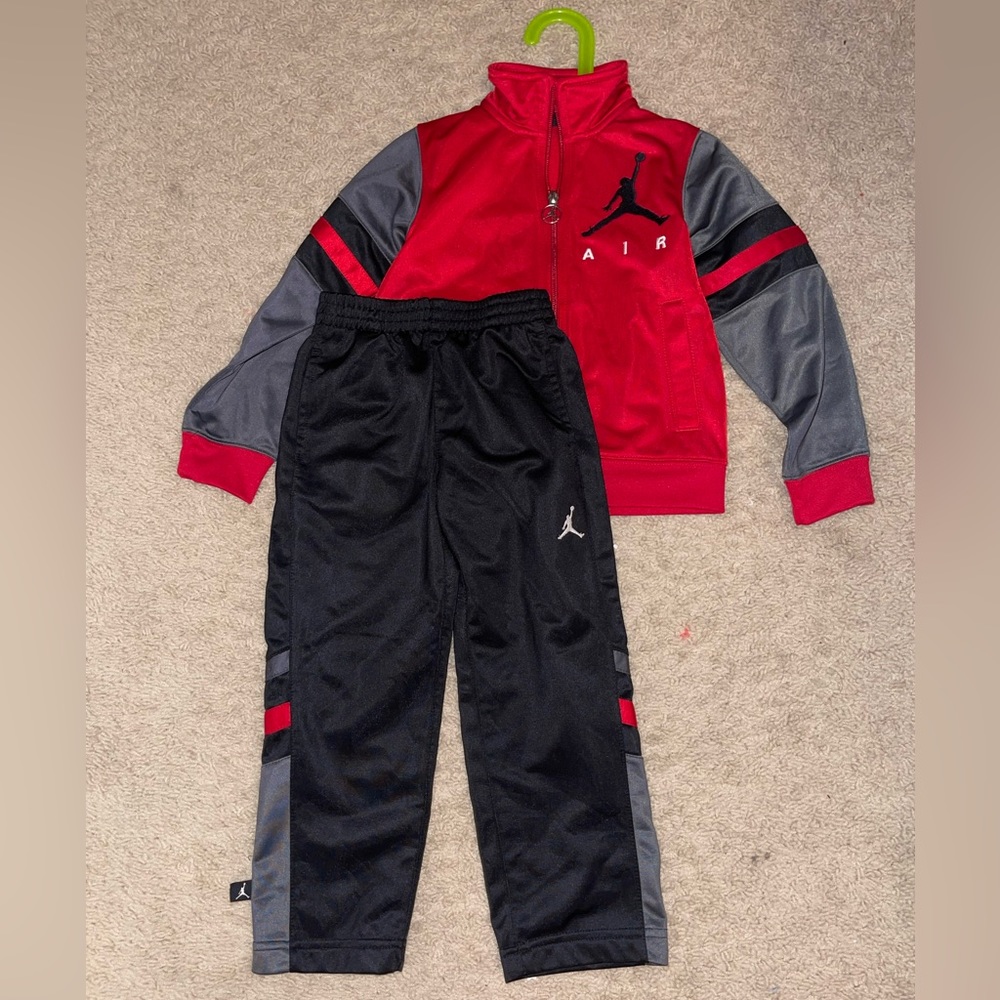 Kid’s Nike Air Jordan Jacket and Pant Set